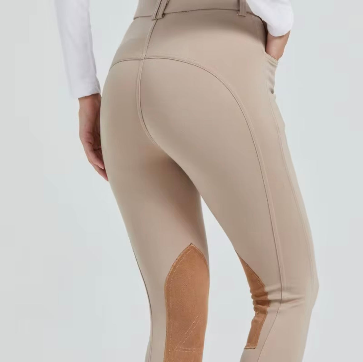 Classic Beige Equestrian Breeches – Medium-Waist Riding Pants with Tan Knee Patches, Black Ankle Cuffs & Signature Embroidered Logo