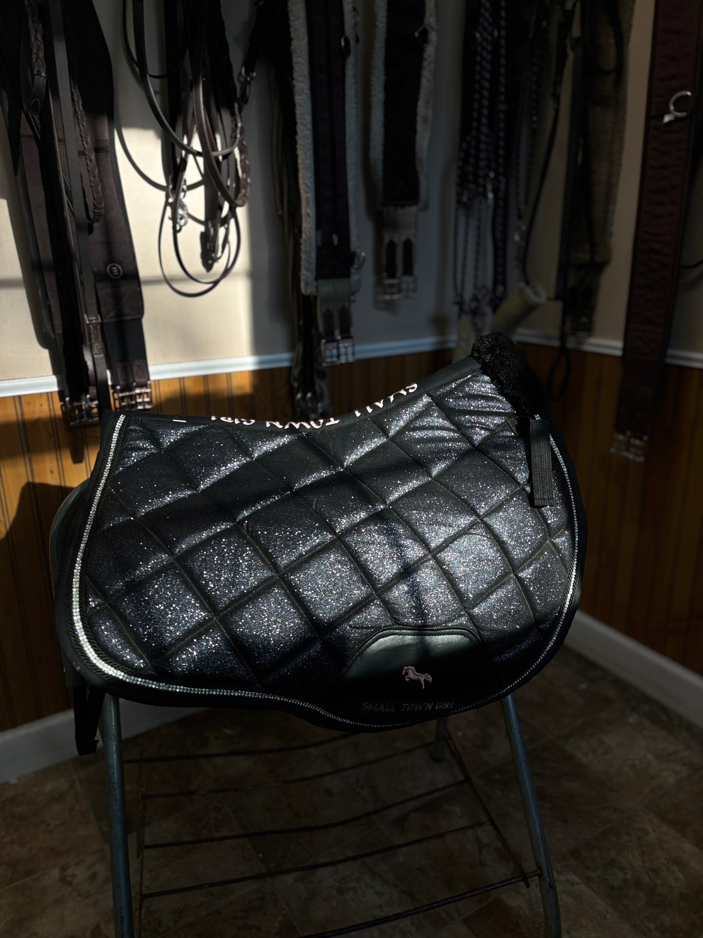 💎 Black Glitter & Rhinestone Saddle Pad – Glam Equestrian Style | Small Town Girl