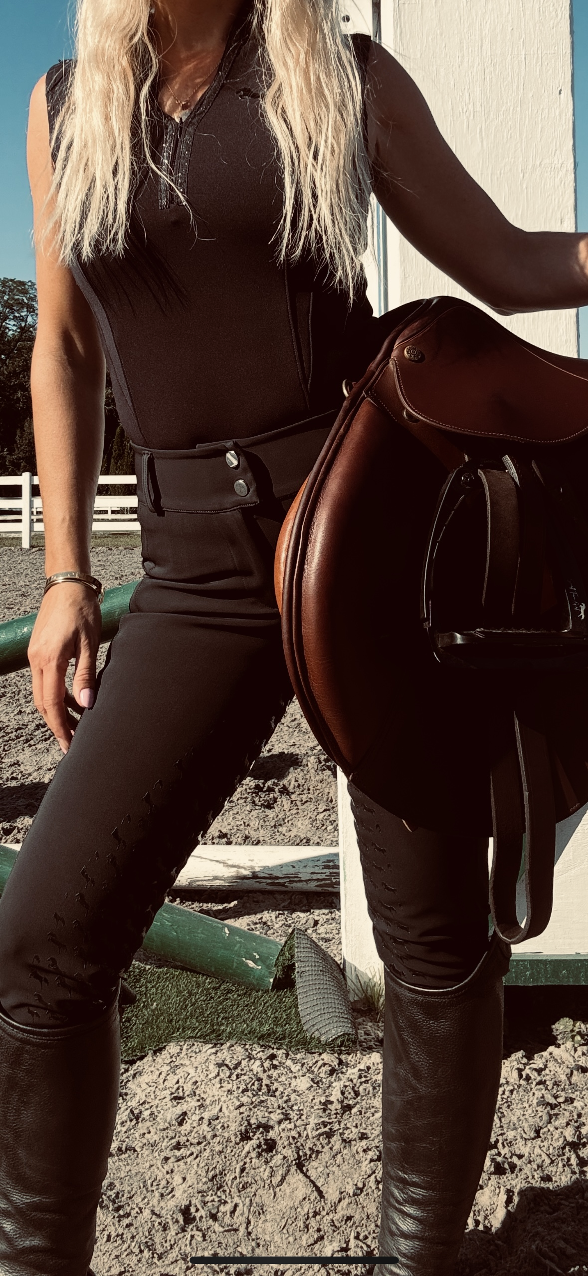 MIDNIGHT RAIN BLACK EQUESTRIAN BREECHES | WOMEN’S RIDING PANTS | GLITTER BACK POCKET & SIDE POCKETS
